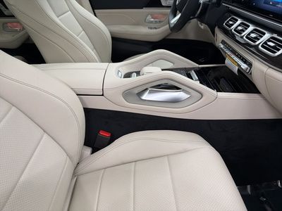 2026 Mercedes-Benz GLS - Photo 32