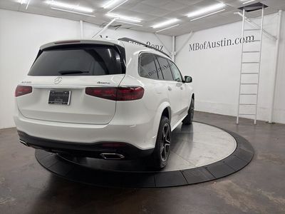 2026 Mercedes-Benz GLS - Photo 7