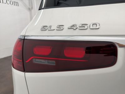 2026 Mercedes-Benz GLS - Photo 11