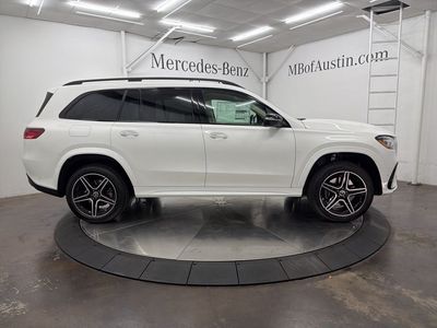 2026 Mercedes-Benz GLS - Photo 8