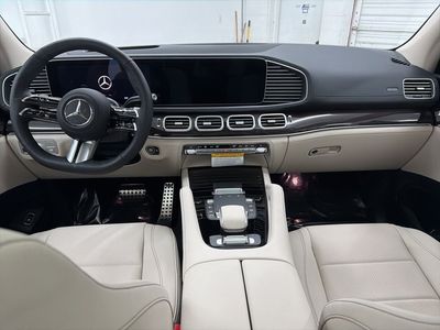 2026 Mercedes-Benz GLS - Photo 22