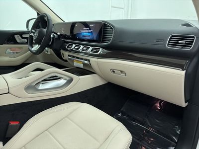2026 Mercedes-Benz GLS - Photo 30