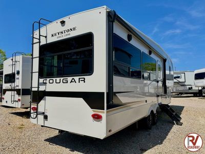 2026 Cougar Half-Ton 26RES - Photo 3