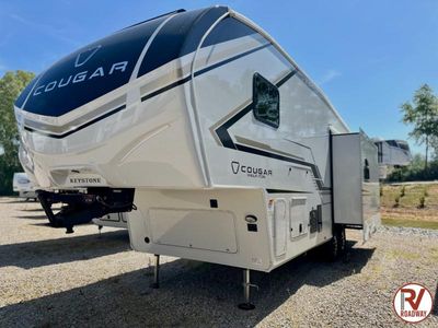 2026 Cougar Half-Ton 26RES - Photo 6