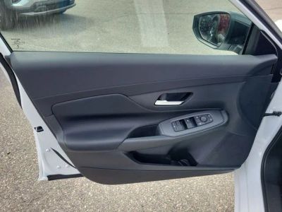 2026 Nissan Sentra — detail view