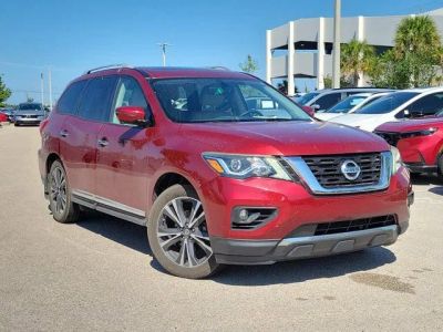 2018 Nissan Pathfinder — photo 32 view