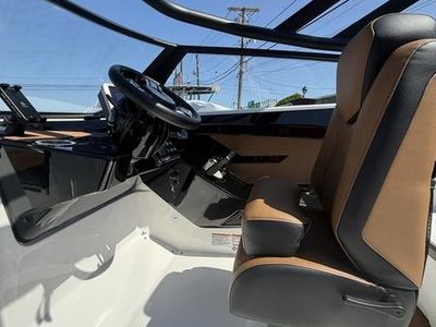2026 Yamaha Boats 222SD - Photo 8
