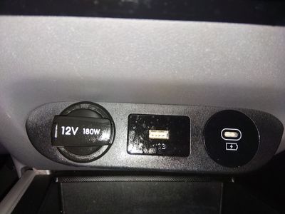 2024 Hyundai Elantra - Photo 19