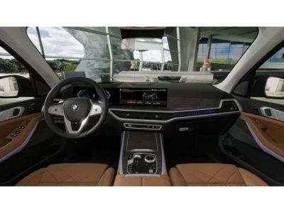 2027 BMW X7 — photo 10 view
