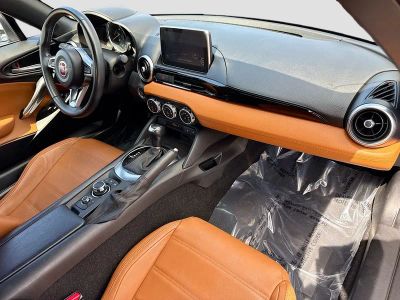 2019 FIAT 124 Spider — photo 13 view