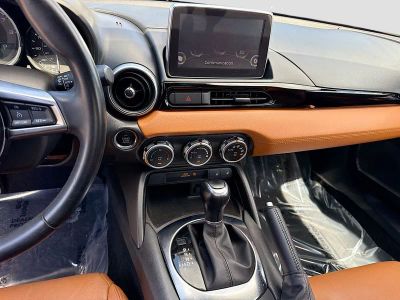 2019 FIAT 124 Spider — photo 18 view