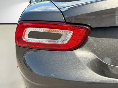2019 FIAT 124 Spider — photo 10 view