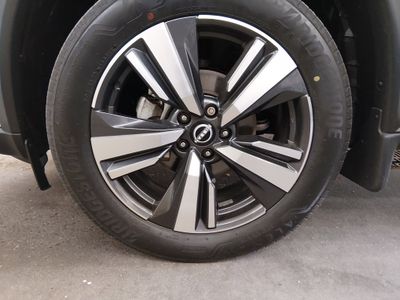 2023 Nissan Rogue - Photo 10