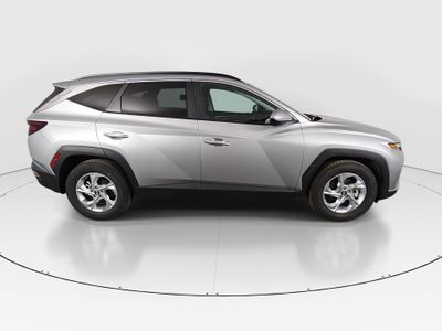 2024 Hyundai Tucson — photo 8 view