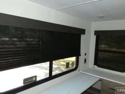 2026 Keystone Springdale Mini — photo 12 view