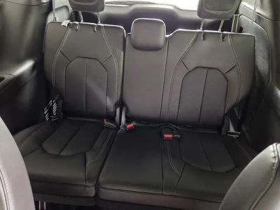 2026 Chrysler Pacifica — photo 19 view