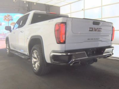 2022 GMC Sierra 1500 Limited - Photo 3