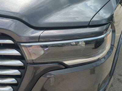 2026 Ram 1500 — photo 10 view