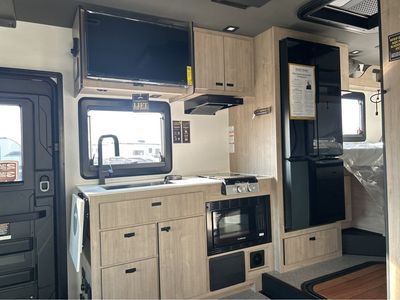 2026 Grand Lineage Series M - Photo 10