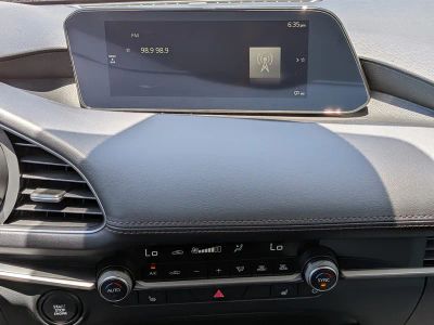 2026 Mazda Mazda3 — photo 18 view