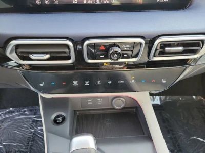 2026 Nissan Sentra — photo 17 view