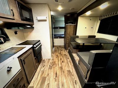 2022 Venture RV Sonic - Photo 4