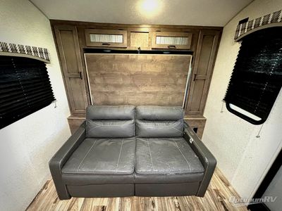 2022 Venture RV Sonic - Photo 7