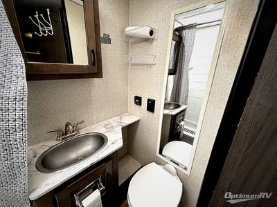 2022 Venture RV Sonic - Photo 14