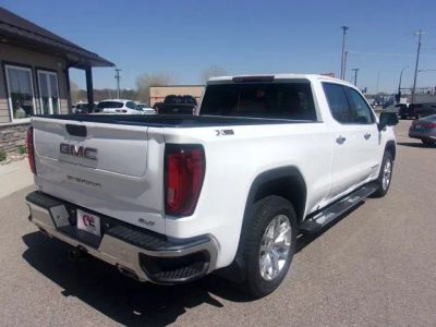 2021 GMC Sierra 1500 — interior view