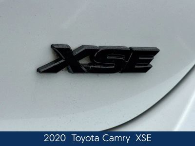 2020 Toyota Camry XSE V6 - Photo 10