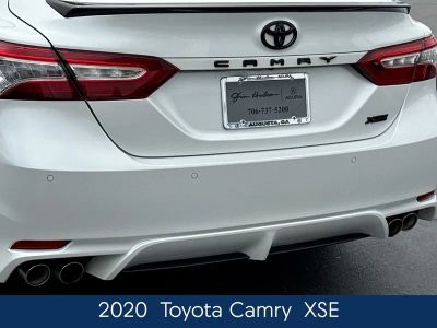 2020 Toyota Camry XSE V6 - Photo 9