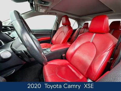 2020 Toyota Camry XSE V6 - Photo 14