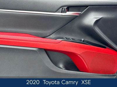 2020 Toyota Camry XSE V6 - Photo 16