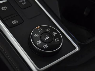 2024 Nissan Pathfinder — photo 13 view