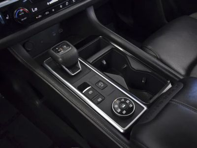 2024 Nissan Pathfinder — photo 12 view