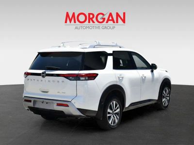 2024 Nissan Pathfinder — interior view