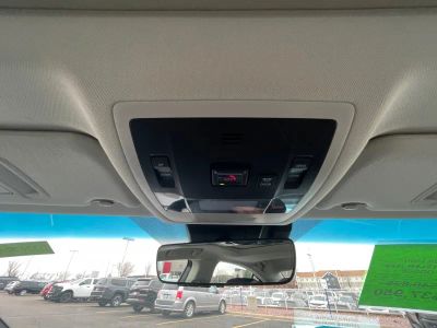 2024 Lexus ES — photo 9 view