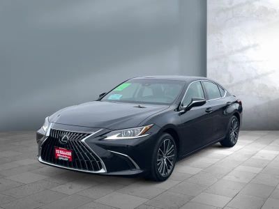 2024 Lexus ES — side profile view