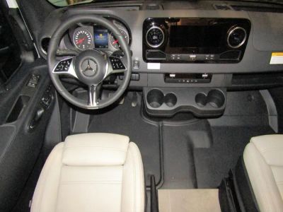 2026 Leisure Travel Vans UNITY - Photo 2