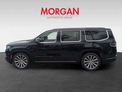 2023 Jeep Grand Wagoneer — photo 8 view
