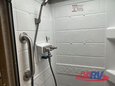 2023 Thor Motor Coach Chateau - Photo 24