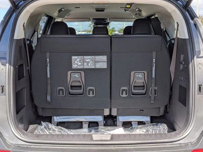 2026 Kia Carnival Hybrid — photo 14 view