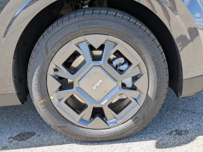 2026 Kia Carnival Hybrid — photo 12 view
