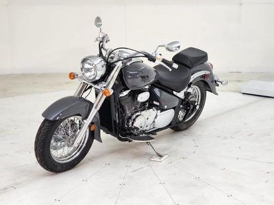 2025 Suzuki Boulevard C50 - Photo 2