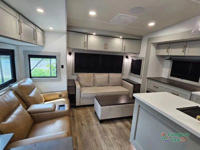 2024 Brinkley Model Z - Photo 33