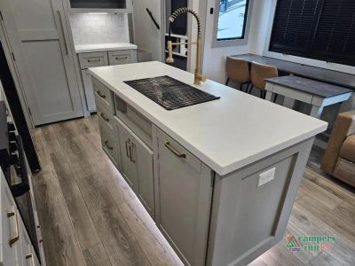 2024 Brinkley Model Z - Photo 11