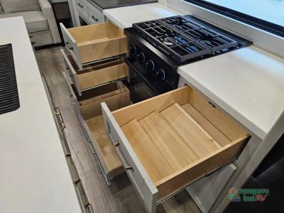 2024 Brinkley Model Z - Photo 22