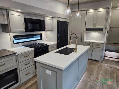 2024 Brinkley Model Z - Photo 10