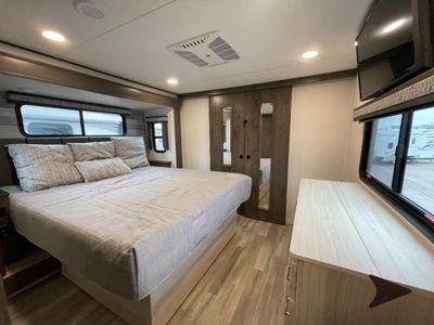 2021 Alliance RV Paradigm - Photo 34