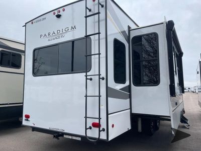2021 Alliance RV Paradigm - Photo 11
